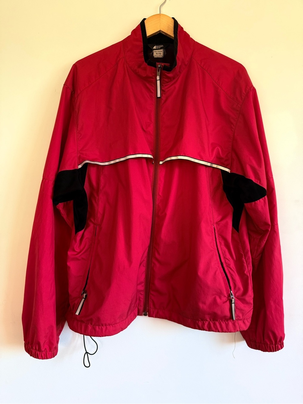 Vintage MEC Red Running Windbreaker Jacket with Black and Reflective Accents